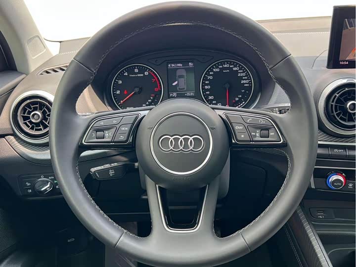 Audi Q2L 2024 2024款 35TFSI 时尚致雅型