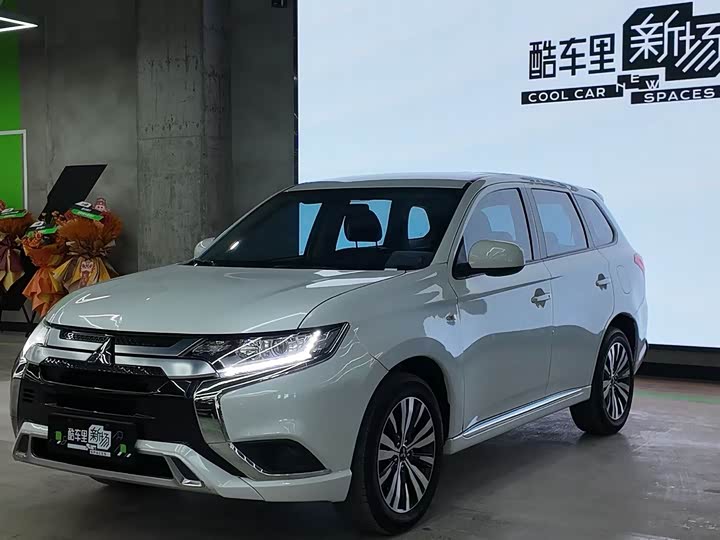 Mitsubishi Outlander 2021 2021款 改款 2.0L 两驱畅行版 5座