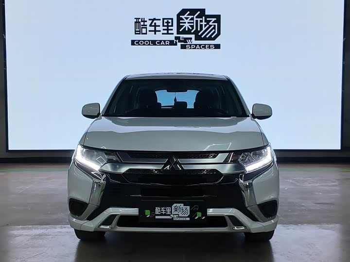 Mitsubishi Outlander 2021 2021款 改款 2.0L 两驱畅行版 5座