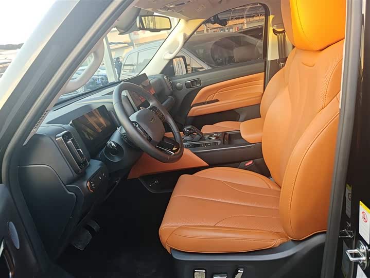 Haval H9 2024 2024款 2.4T 柴油四驱极境版