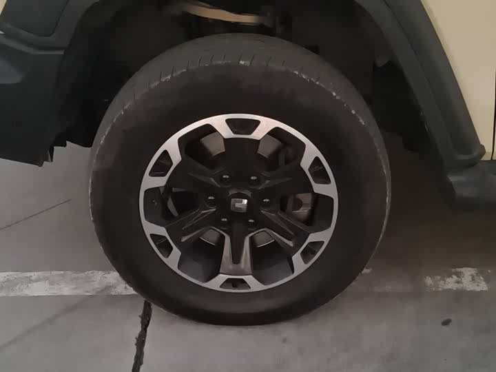 Tank 300 Hybrid 2025 2025款 Hi4-T 37.1kWh