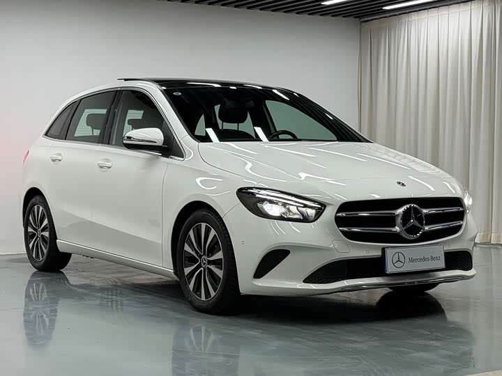 Mercedes-Benz B-Class 2021 2021款 B 200 动感型