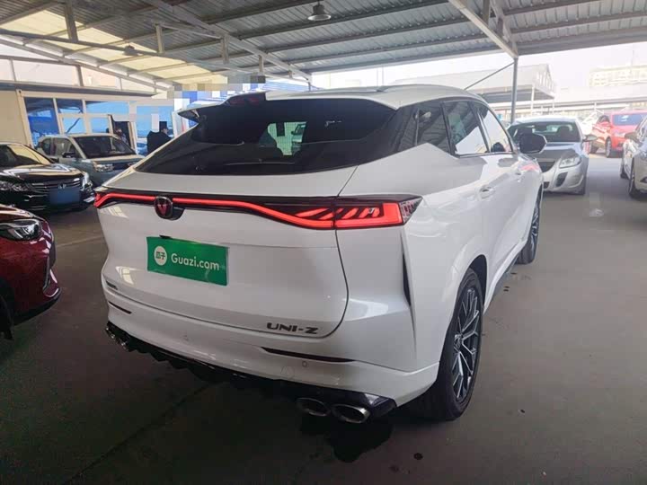 Changan UNI-Z 2025 2025款 1.5T 尊贵型