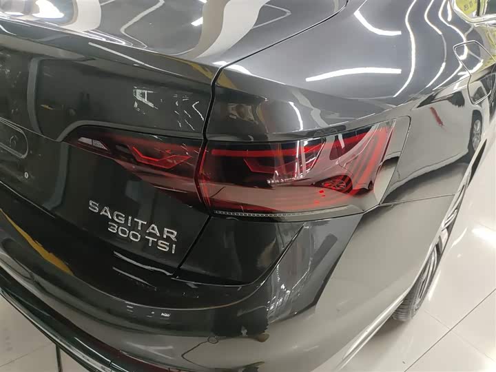 Volkswagen Sagitar L 2025 2025款 300TSI DSG超越版