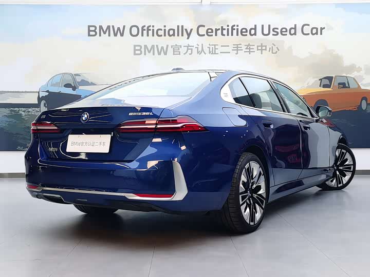 BMW i5 2024 2024款 eDrive 35L 尊享型 豪华套装