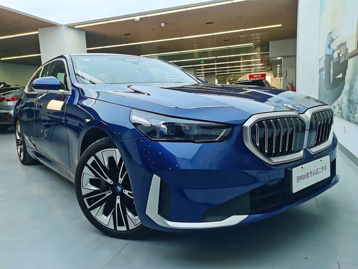 BMW i5 2024 2024款 eDrive 35L 尊享型 豪华套装