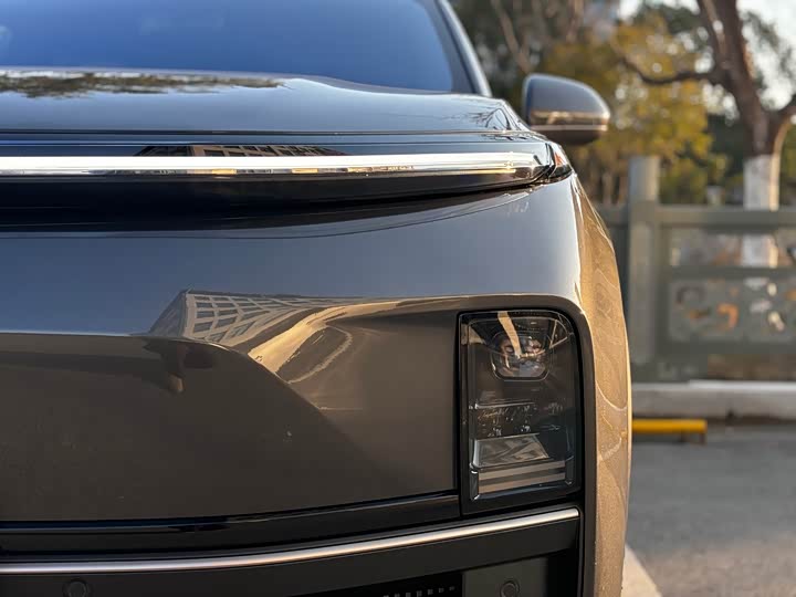 LiXiang L9 2025 2025款 Ultra 智能焕新版