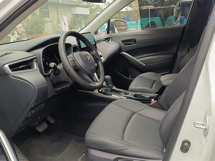 Toyota Frontlander 2024 2024款 2.0L CVT精英plus版