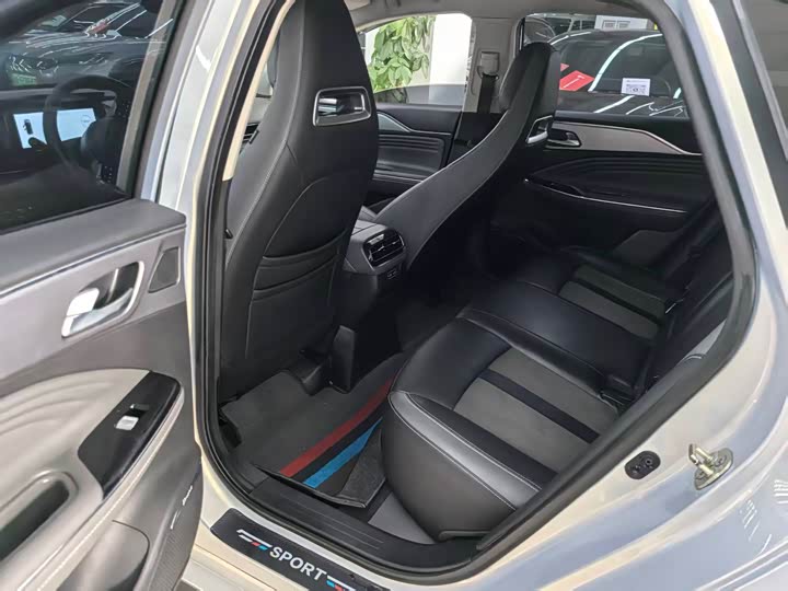 GAC Aion S Plus 2023 2023款 80 科技版 三元锂