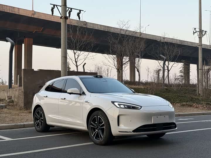 Aito M5 2025 2025款 纯电 Ultra 后驱版