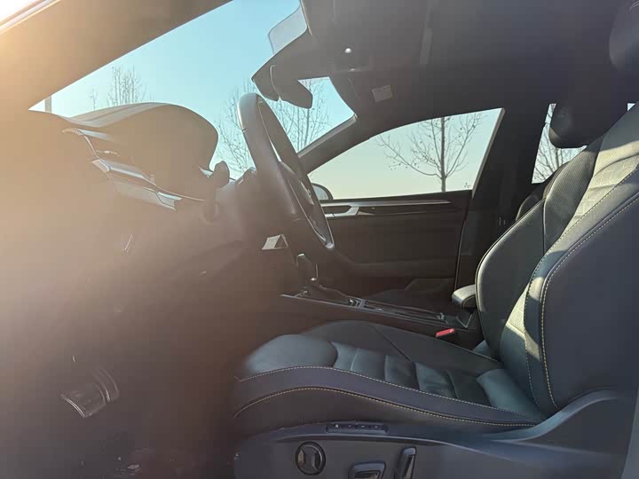 Volkswagen CC 2024 2024款 380TSI 夺目版