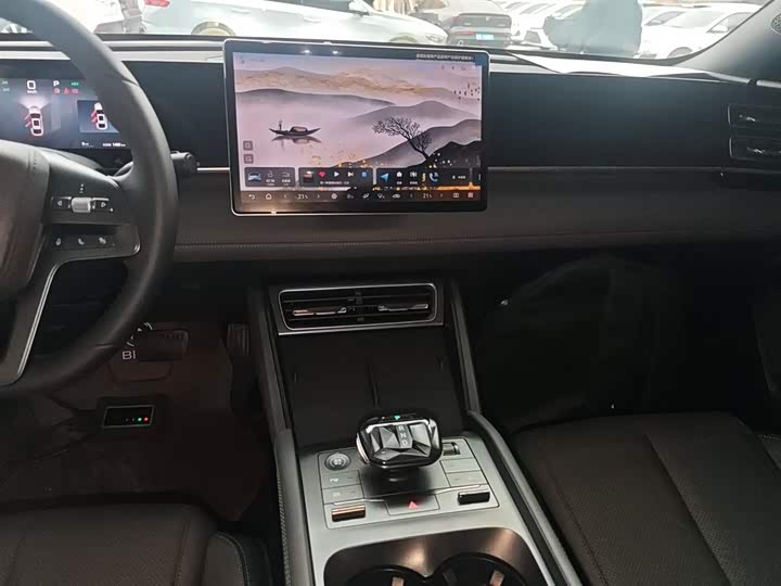 BYD Qin L 2025 2025款 DM-i 智驾版 80KM领先型