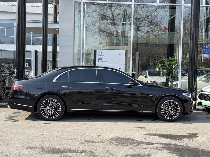 Mercedes-Benz S-Class Hybrid 2023 2023款 S 450 e L 插电式混合动力轿车