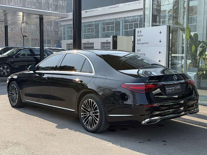 Mercedes-Benz S-Class Hybrid 2023 2023款 S 450 e L 插电式混合动力轿车
