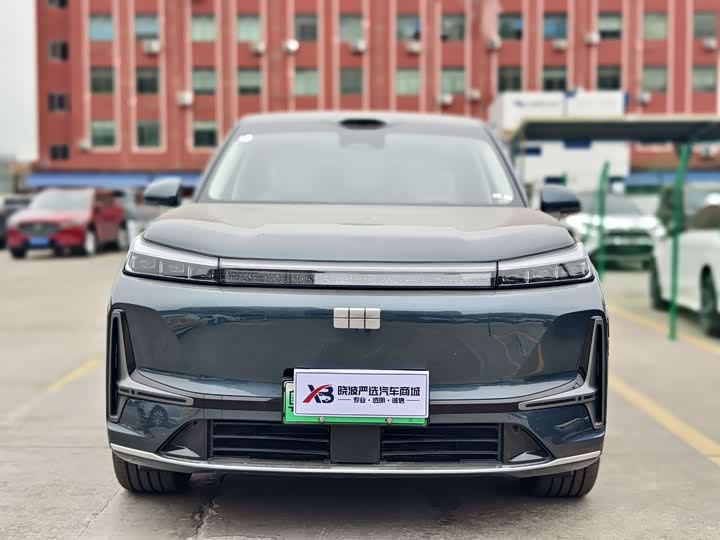 Geely Galaxy M9 2025 2025款 230km 两驱探索版