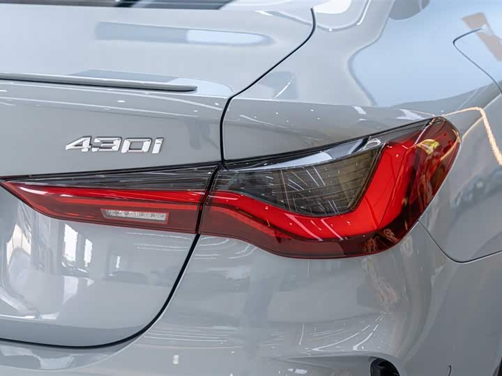 BMW 4 Series 2024 2024款 430i M运动曜夜套装
