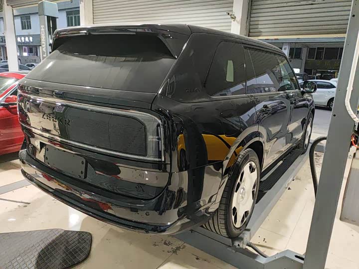 Zeekr 9X 2025 2025款 Hyper版 70kWh