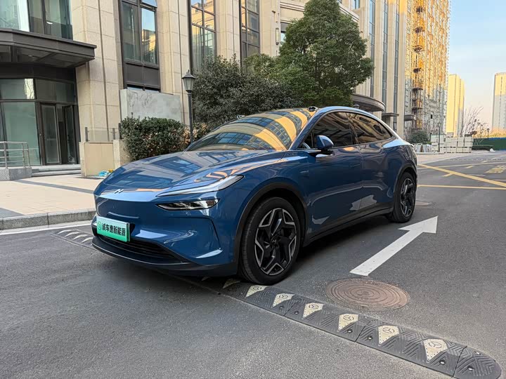 Nio Onvo L60 2024 2024款 60kWh 四驱版