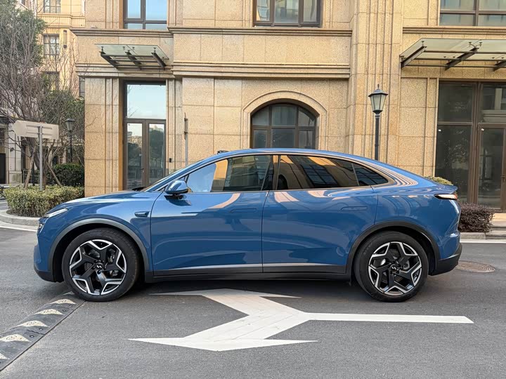 Nio Onvo L60 2024 2024款 60kWh 四驱版