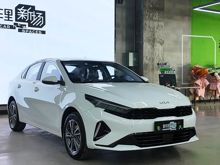 Kia K3 2024 2024款 1.5L CVT舒适优享版