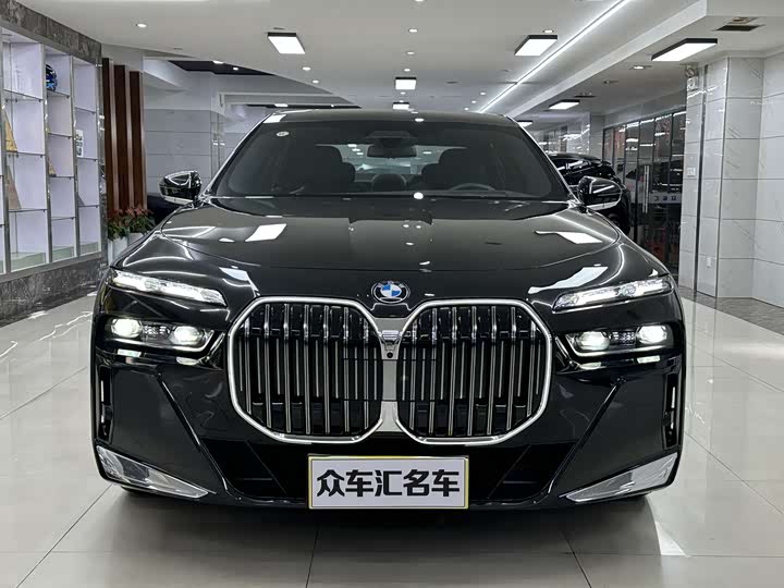 BMW 7 Series 2023 2023款 740Li 尊享型 M运动套装