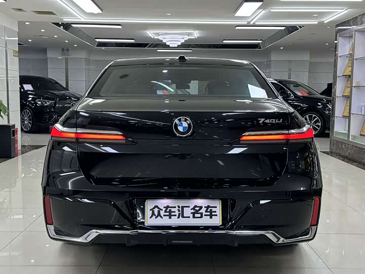BMW 7 Series 2023 2023款 740Li 尊享型 M运动套装