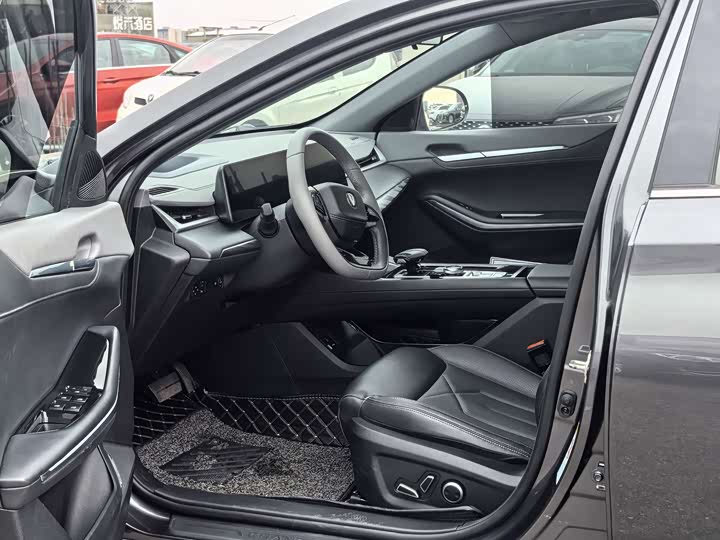 2023 Changan Raeton Plus