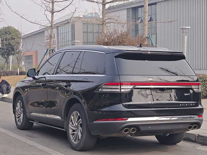 Lincoln Aviator 2022 2022款 3.0T V6 四驱尊雅版