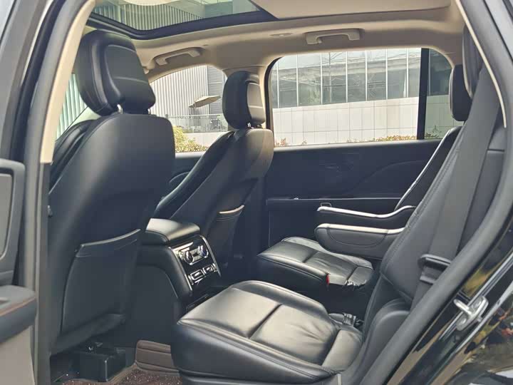 Lincoln Aviator 2022 2022款 3.0T V6 四驱尊雅版