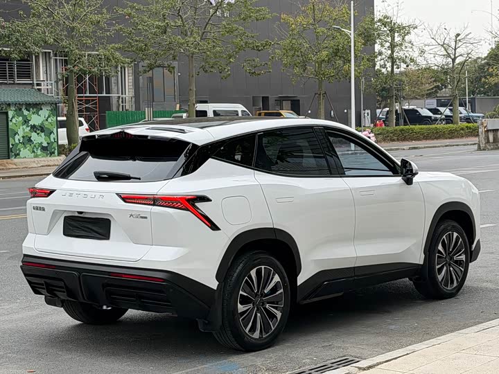 Jetour Dashing Hybrid 2023 2023款 1.5T DHT闪电