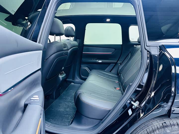 Changan Qiyuan (Nevo) Q07 2025 2025款 215尊荣型