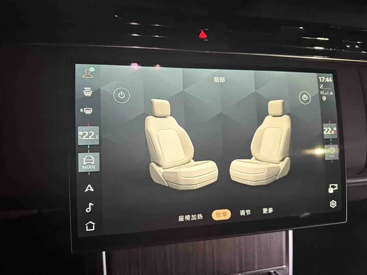 Land Rover Range Rover 2025 2025款 3.0 L6 400PS 创世加长版