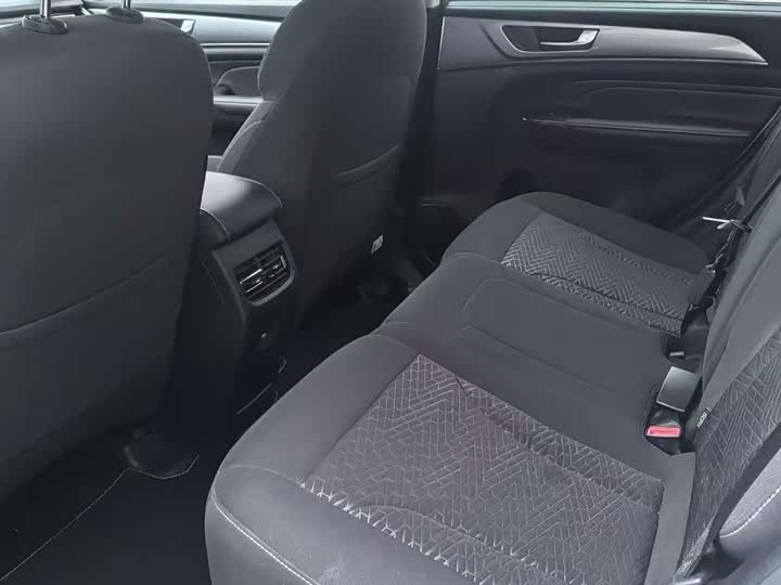 Haval M6 2023 2023款 PLUS 1.5T DCT豪华智联型