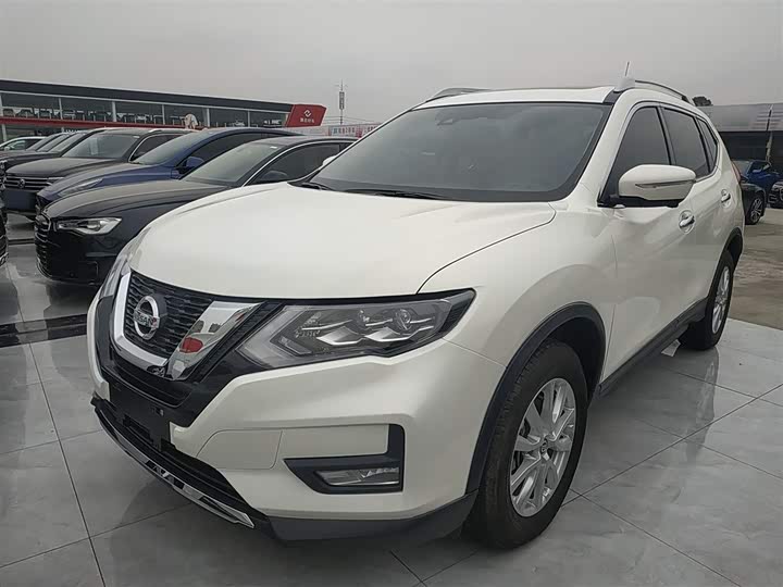 Nissan X-Trail 2023 2023款 经典 2.0L 两驱智联臻享版