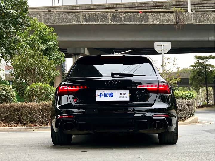 Audi RS 4 2023 2023款 RS4 Avant 黑曜版