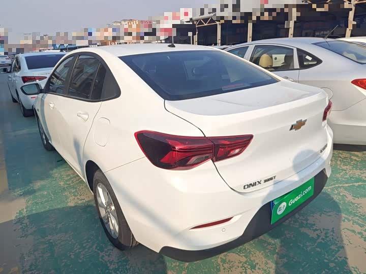 Chevrolet Onix (Cavalier) 2021 2021款 325T 自动欣悦版
