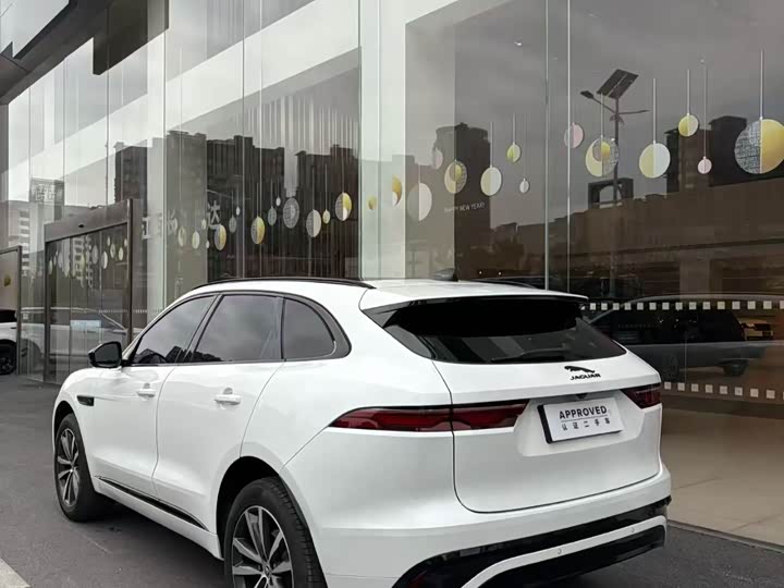 Jaguar F-Pace 2024 2024款 P250 R-Dynamic SE