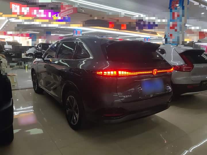 Changan CS75 Plus 2025 2025款 第四代 1.5T 新蓝鲸 智慧尊享型