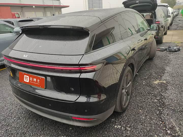 LiXiang i6 2025 2025款 两驱标准版