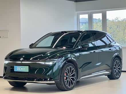 Zeekr 7X 2025 2025款 100kWh 长续航后驱智驾版