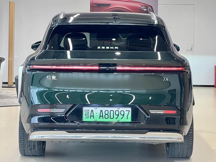 Zeekr 7X 2025 2025款 100kWh 长续航后驱智驾版
