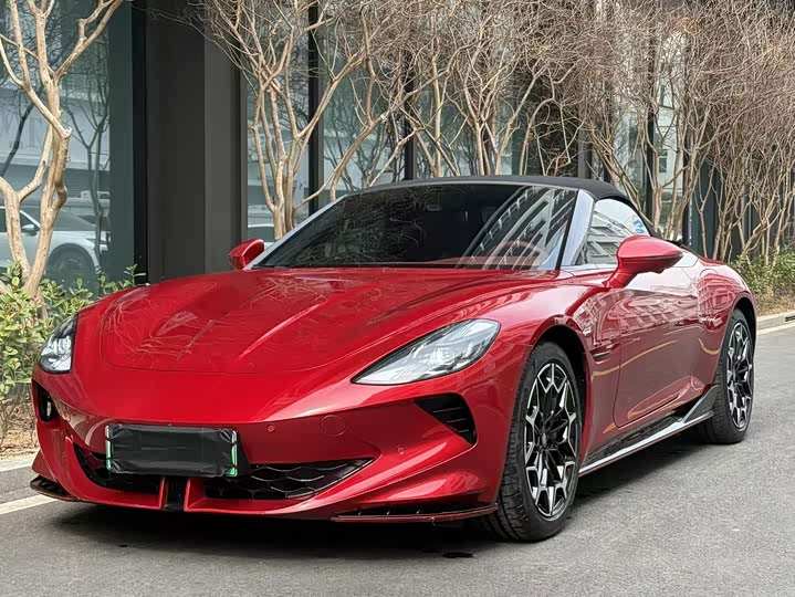 MG Motor Cyberster 2024 2024款 501km 魅力心动版
