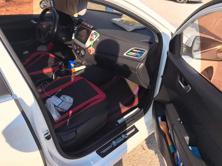 Hyundai Verna 2020 2020款 1.4L 手动GLS炫酷版