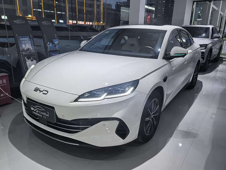 2025 BYD Seal 06 Hybrid/EV