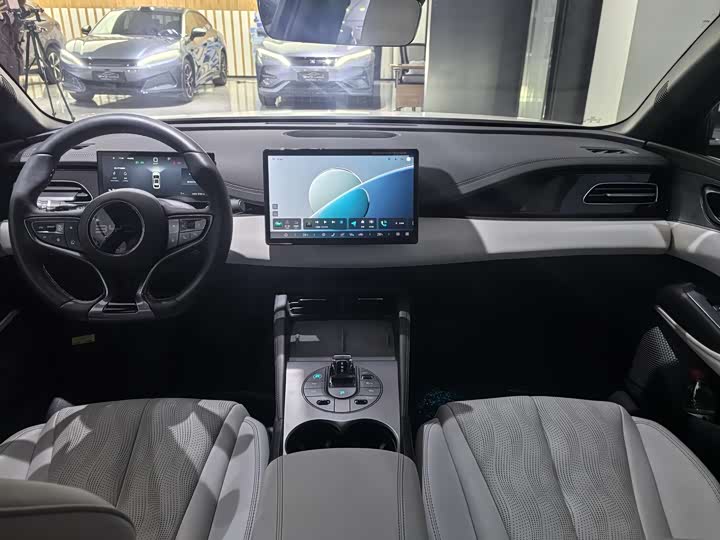 2025 BYD Seal 06 Hybrid/EV