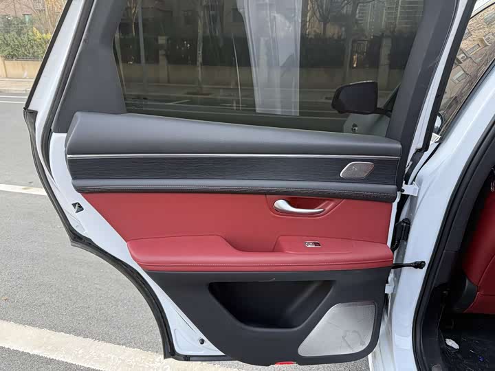 Aito M5 2025 2025款 纯电 Ultra 后驱版