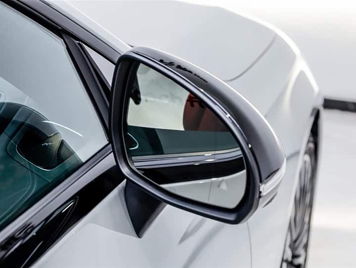 Mercedes-Benz CLE-Class 2025 2025款 CLE 300 4MATIC 豪华型轿跑车