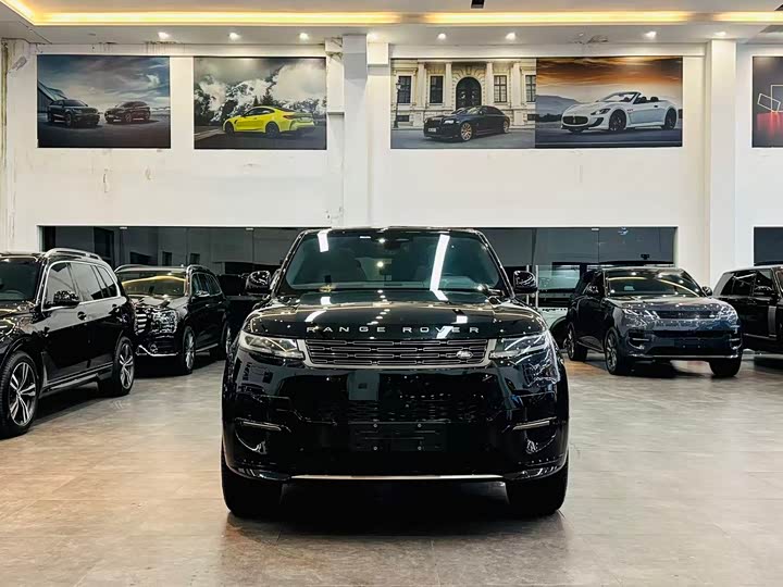 2025 Land Rover Range Rover Sport