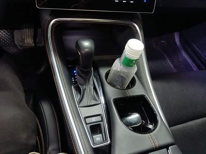 Toyota Avalon 2024 2024款 双擎 2.0L 臻选版