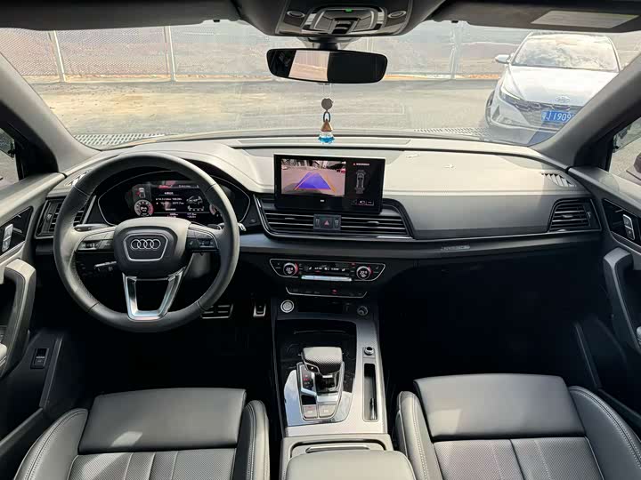 Audi Q5L 2025 2025款 40 TFSI 豪华动感型